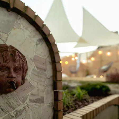 Villa Tuyo Casa Sarabandy Varsovia