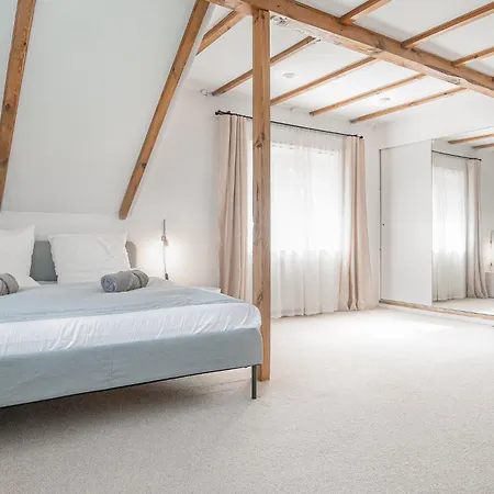 Tuyo Casa Sarabandy Villa *