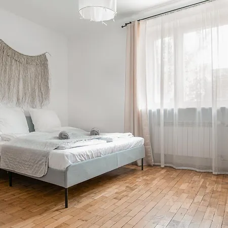 Tuyo Casa Sarabandy فيلة