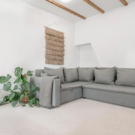 فيلة Tuyo Casa Sarabandy