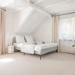Tuyo Casa Sarabandy Varsó